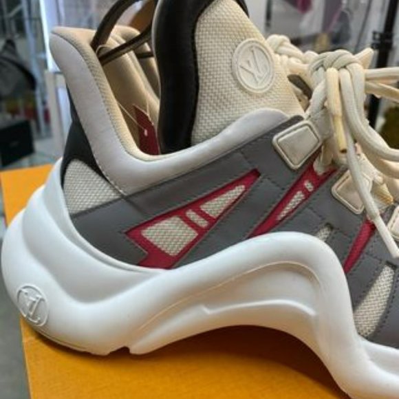 Louis Vuitton Archlight Sneakers - Picture 5 of 10
